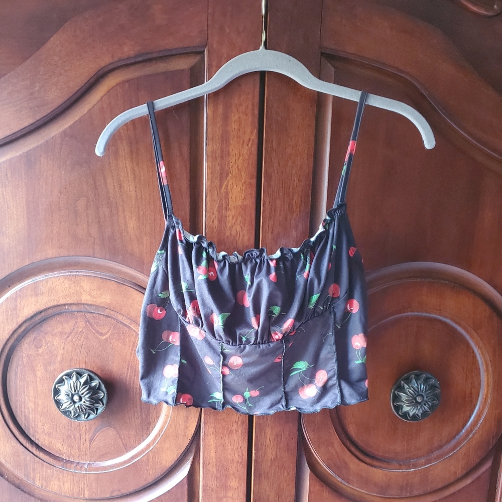 Cherry Print Cropped Tank